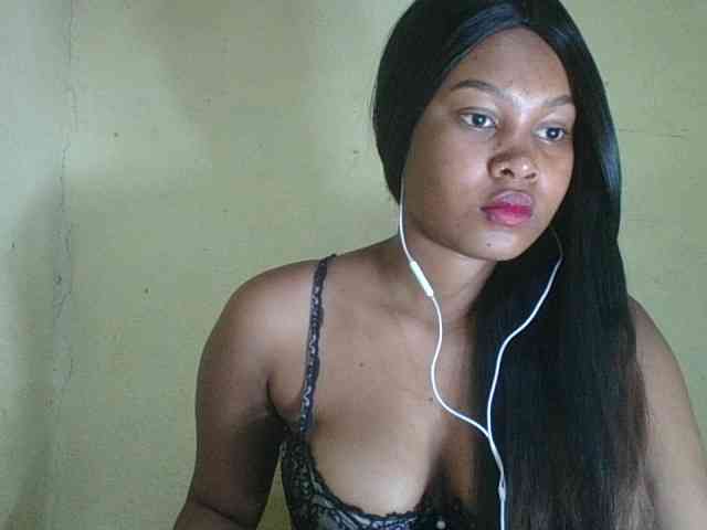 Triida Live Webcam on BongaCams