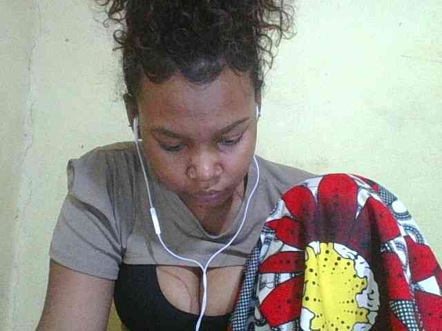 Triida Live Webcam on BongaCams