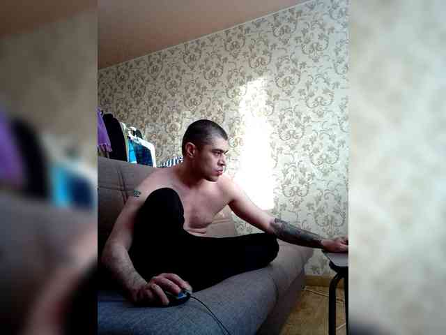 bandurabaron Live Webcam on BongaCams