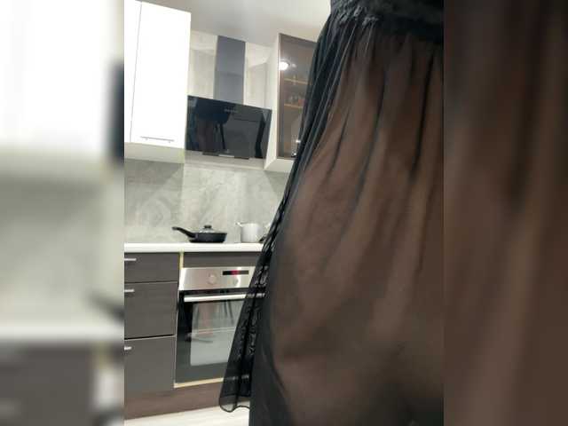 sweetmonaco's BongaCams show and profile