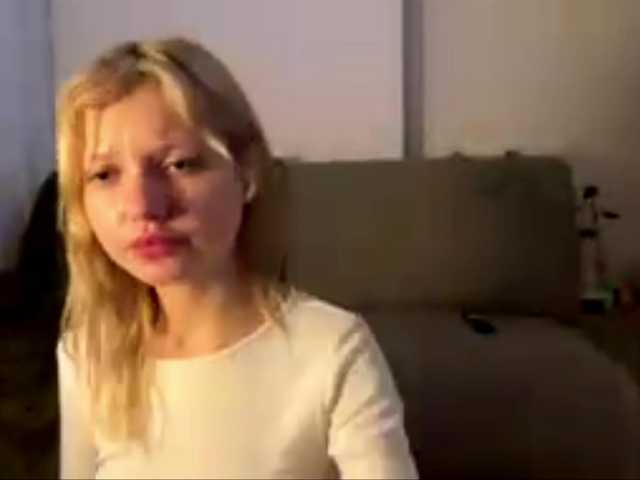 NaomiRosy's BongaCams show and profile