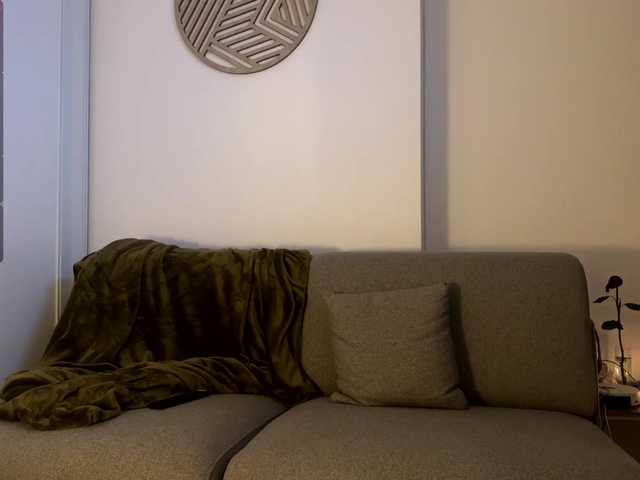 NaomiRosy's BongaCams show and profile