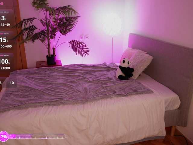 NaomiRosy's BongaCams show and profile