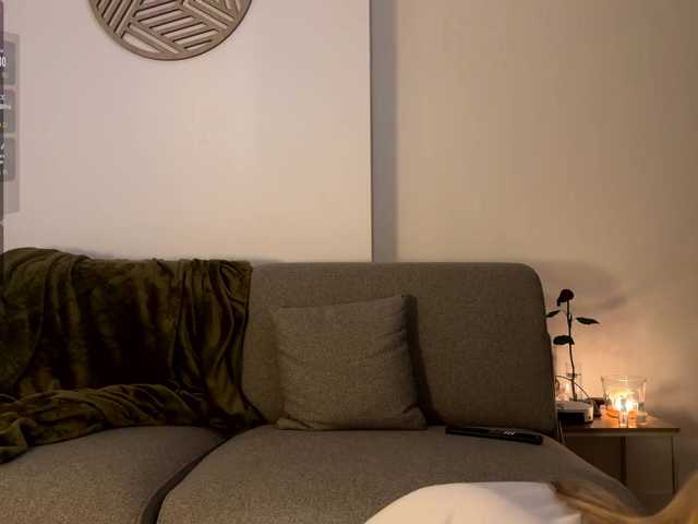 NaomiRosy's BongaCams show and profile