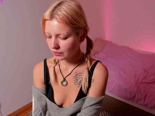 NaomiRosy Live Webcam on BongaCams