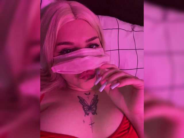 Karishub01's BongaCams show and profile