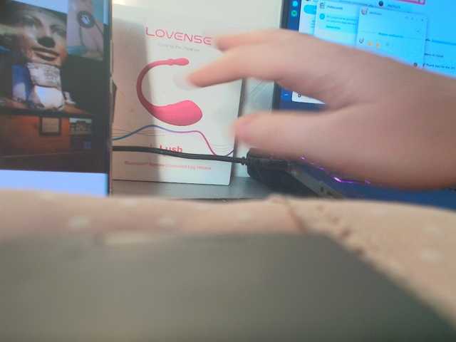 MySky23's BongaCams show and profile