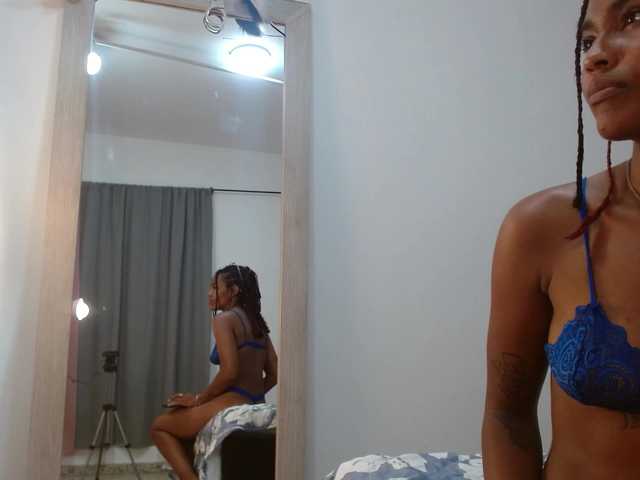 Gianna-Fox from BongaCams