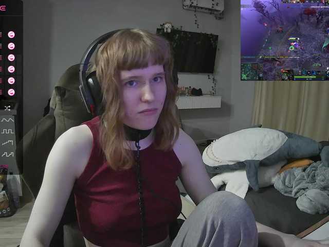 rinichkaa's BongaCams show and profile