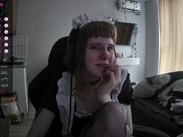 rinichkaa's BongaCams show and profile