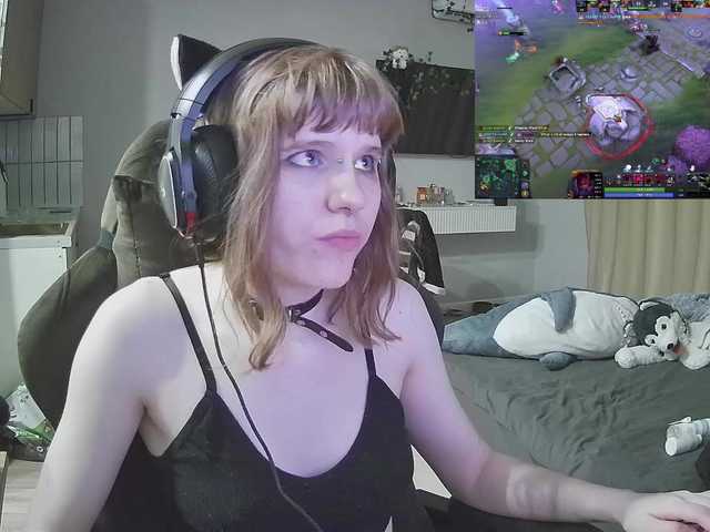 rinichkaa's BongaCams show and profile