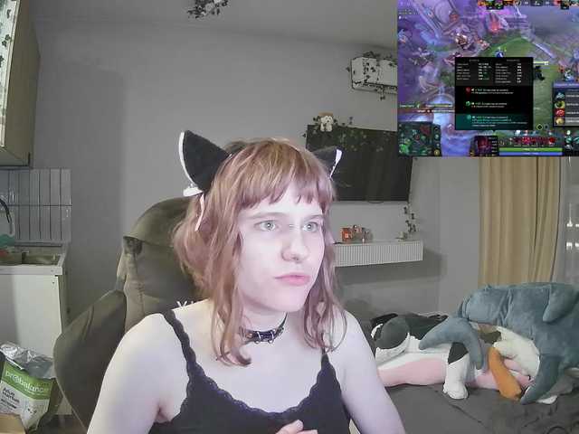 rinichkaa's BongaCams show and profile