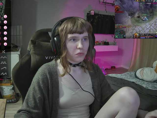 rinichkaa's BongaCams show and profile