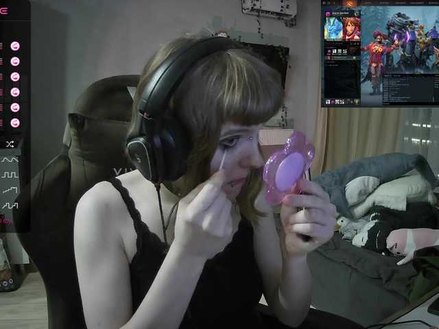 rinichkaa's BongaCams show and profile