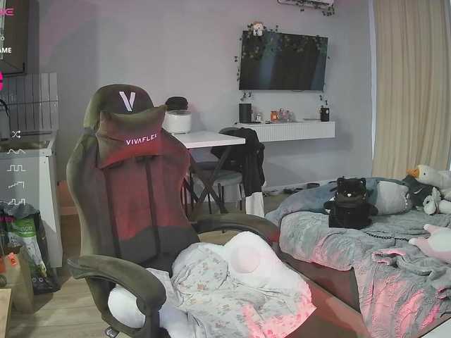 rinichkaa's BongaCams show and profile