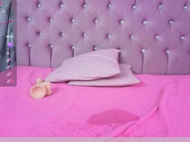 MILAH-TAY's BongaCams show and profile