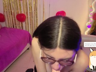 MAHYRA-TAY Porn Show