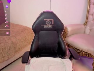 MAHYRA-TAY Porn Show