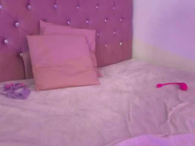 MAHYRA-TAY's BongaCams show and profile