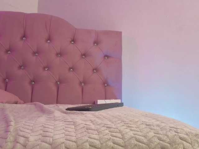 MAHYRA-TAY's BongaCams show and profile