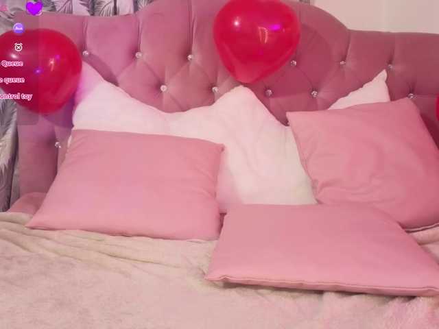 MAHYRA-TAY's BongaCams show and profile