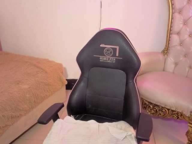 MAHYRA-TAY's BongaCams show and profile