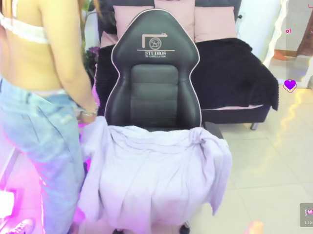 RIO-TAY1's BongaCams show and profile