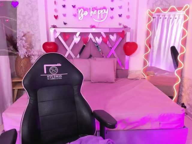 JENNA-TAY's BongaCams show and profile