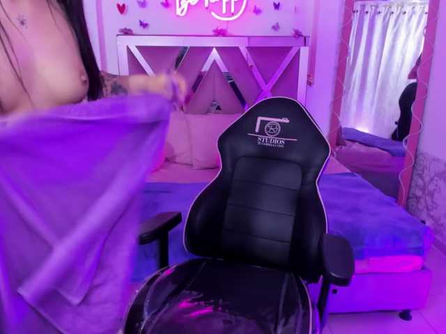 JENNA-TAY's BongaCams show and profile