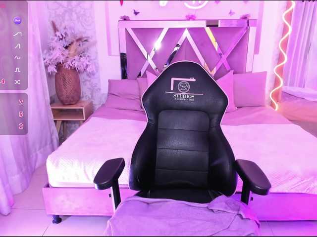 JENNA-TAY live cam profile