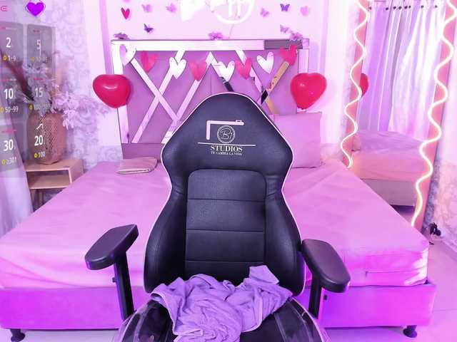 JENNA-TAY's BongaCams show and profile