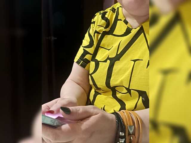 Lisalisa3567 — 100 tokens and I'm yours.