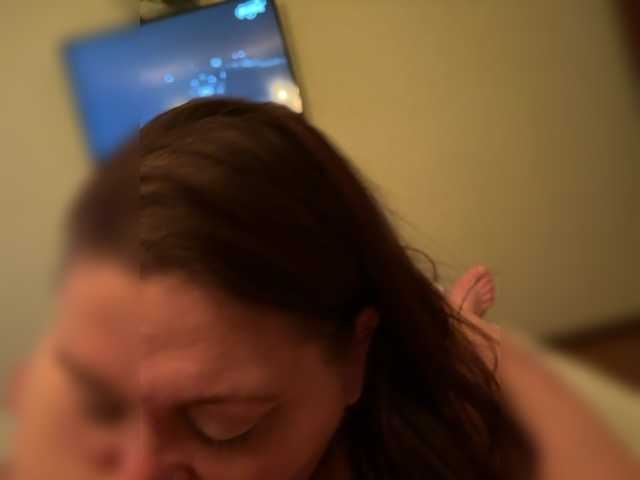 Lisalisa3567 — 100 tokens and I'm yours.