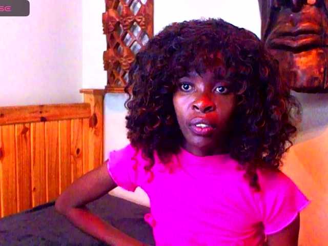 Natussi's BongaCams show and profile