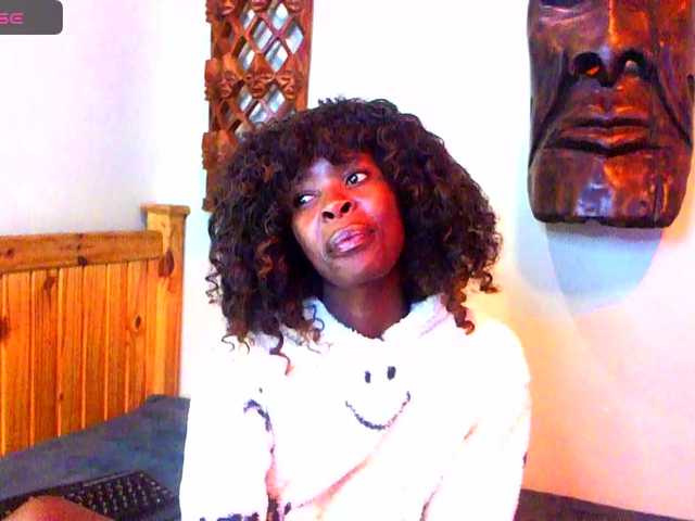 Natussi's BongaCams show and profile