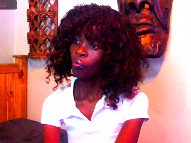 Natussi's BongaCams show and profile