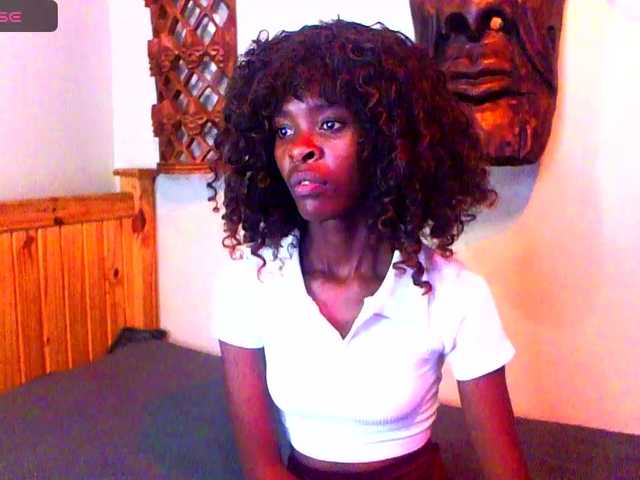 Natussi's BongaCams show and profile