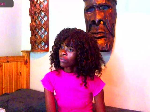 Natussi's BongaCams show and profile