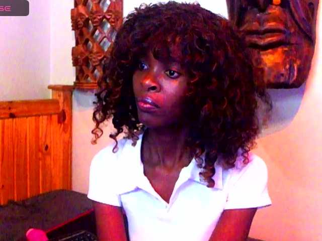 Natussi's BongaCams show and profile