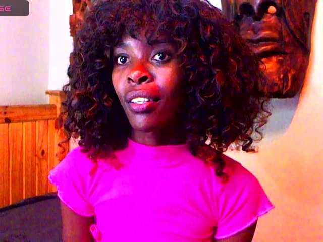 Natussi's BongaCams show and profile