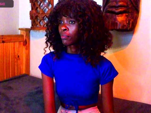 Natussi's BongaCams show and profile