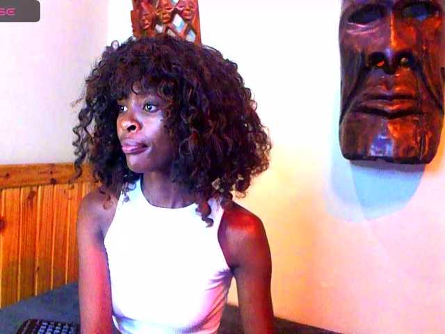 Natussi's BongaCams show and profile