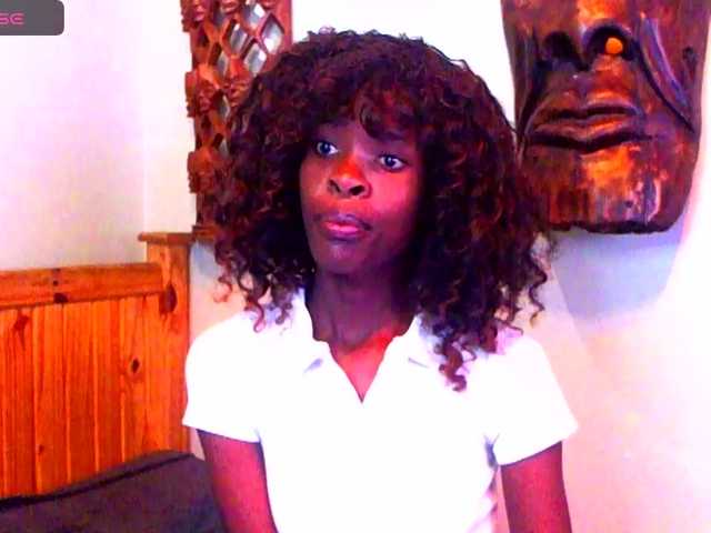 Natussi's BongaCams show and profile