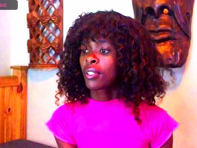 Natussi's BongaCams show and profile