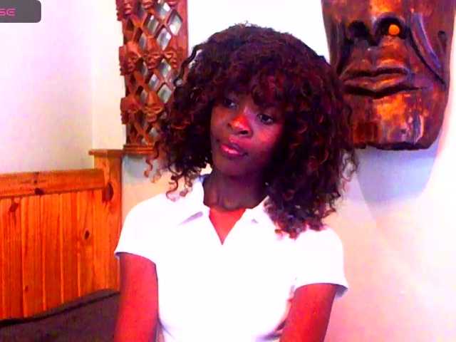 Natussi's BongaCams show and profile