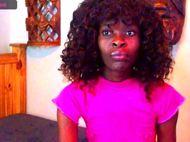 Natussi's BongaCams show and profile