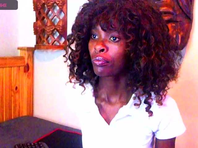 Natussi's BongaCams show and profile