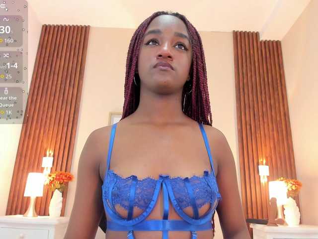 Chloebrunnie's BongaCams show and profile