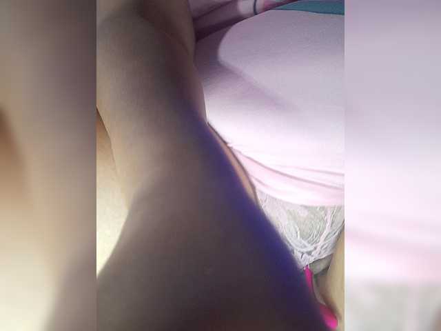 chizuqui-25's BongaCams show and profile