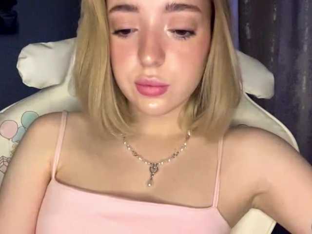 LeliaSanda from BongaCams